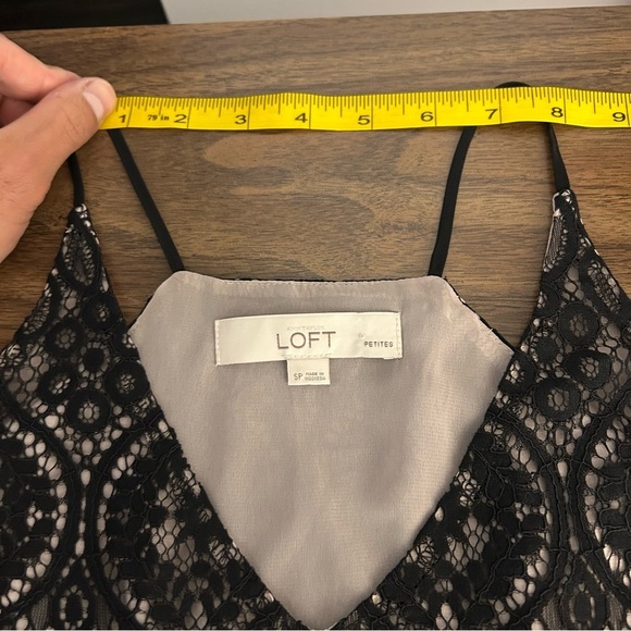 💕 Loft Elegant Black Lace Sleeveless Top S - Picture 6 of 8